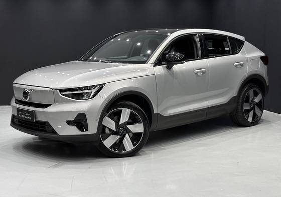 VOLVO C40 P8 RECHARGE TWIN ELECTRIC ULTIMATE AWD